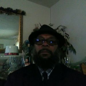 Meet your Posher, Eric